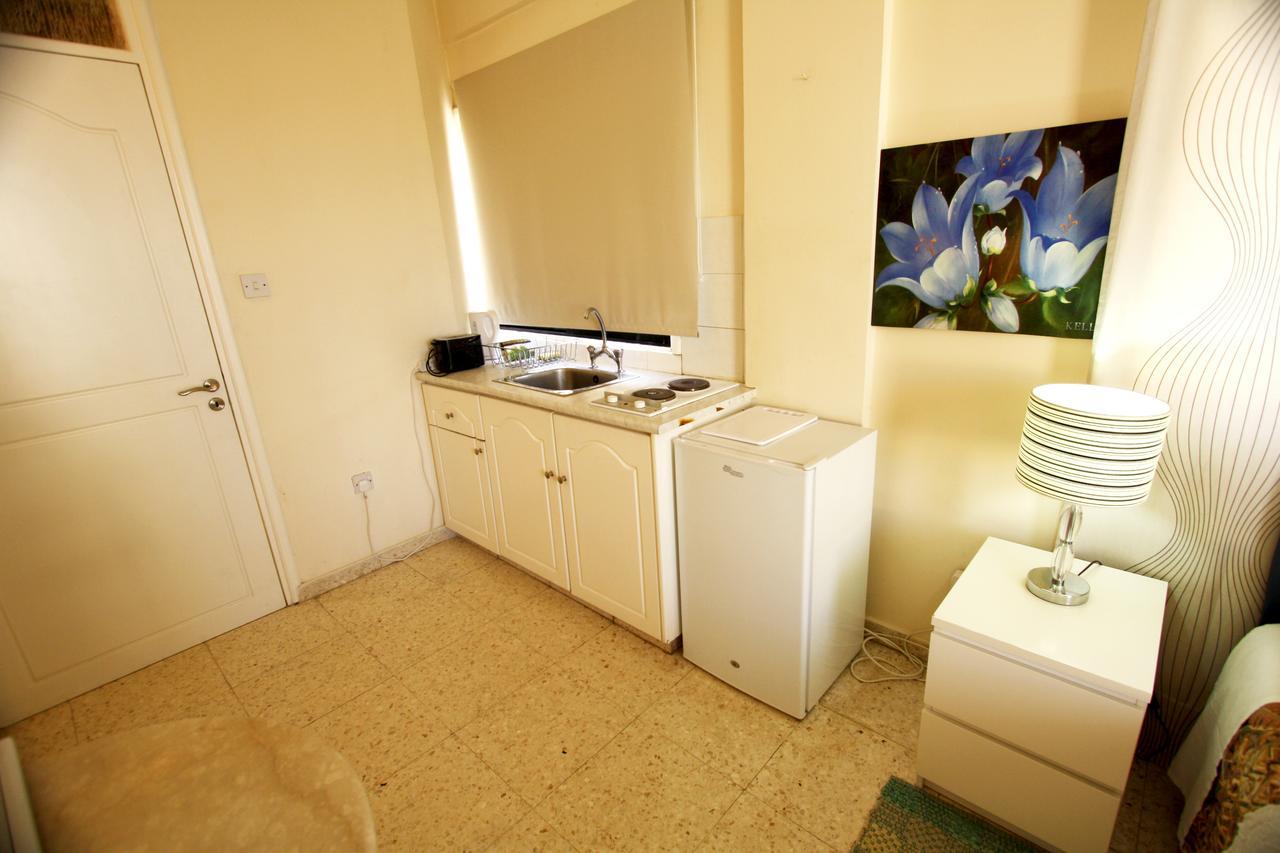 Pissouri Village Studios Exteriör bild